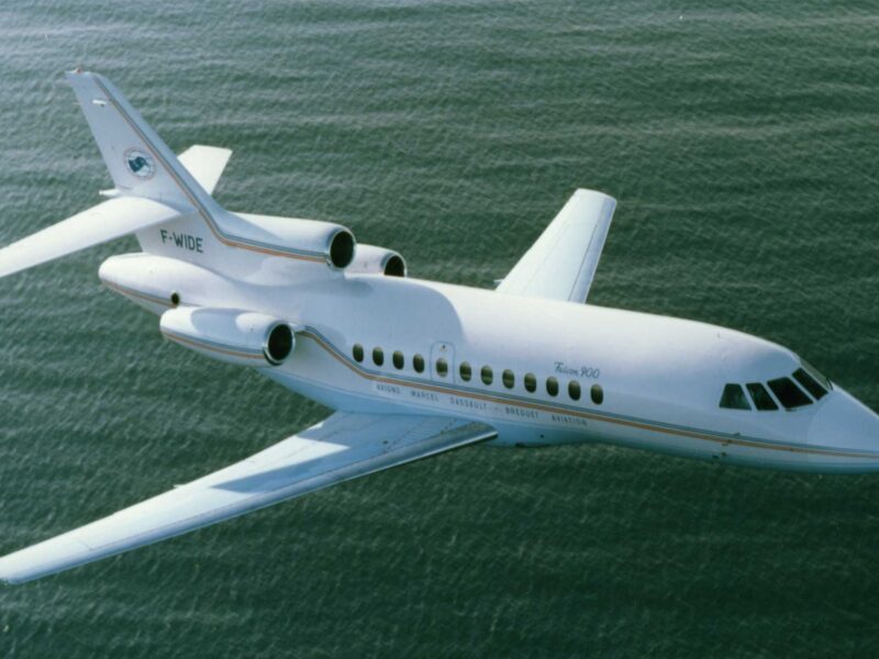 Dassault Falcon 900c