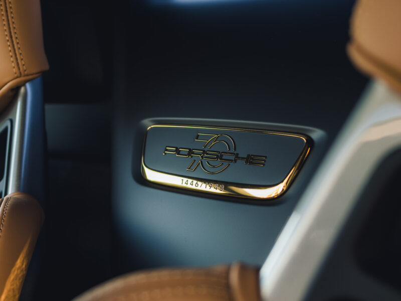 2019 Porsche Speedster Heritage Edition