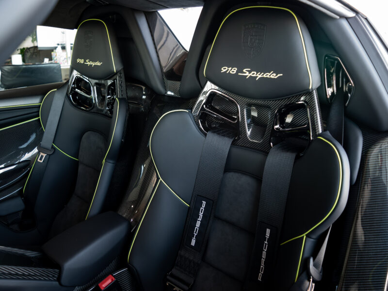 2015 Porsche 918 Spyder Weissach