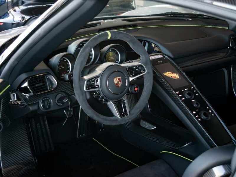 2015 Porsche 918 Spyder Weissach