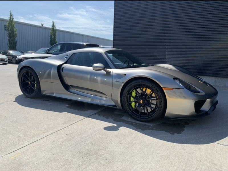 2015 Porsche 918 Spyder
