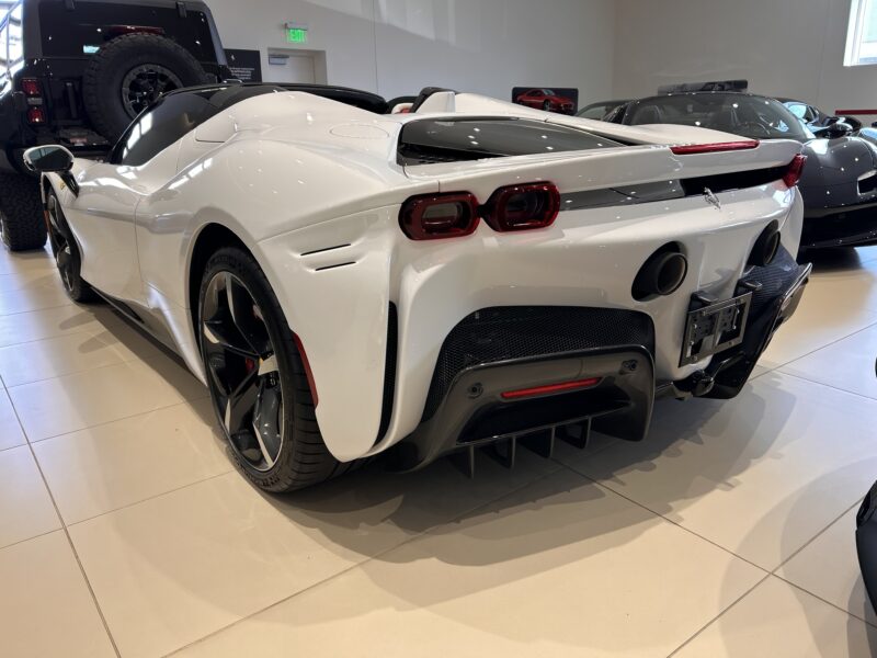 2025 Ferrari SF90 Spider